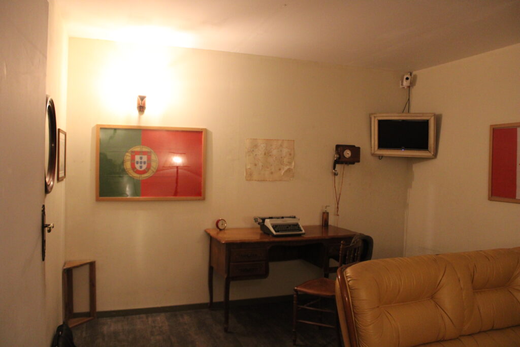 photo de la salle du bureau du voyageur